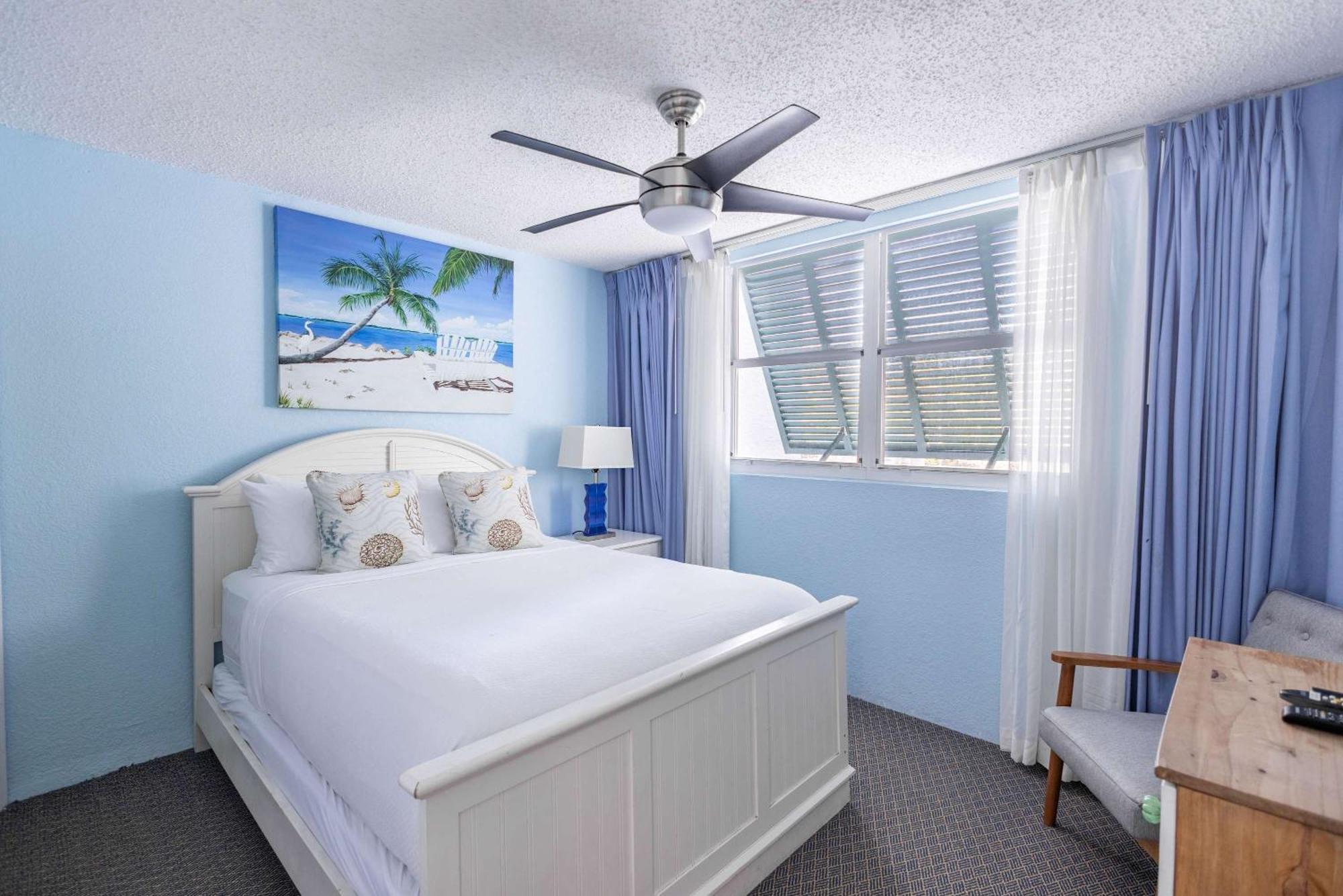Hébergement de vacances The Trinidad -pool & Parking Key West